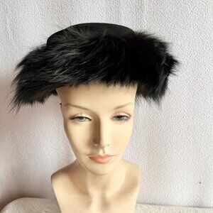1950s Black Wool & Fur Brim Hat